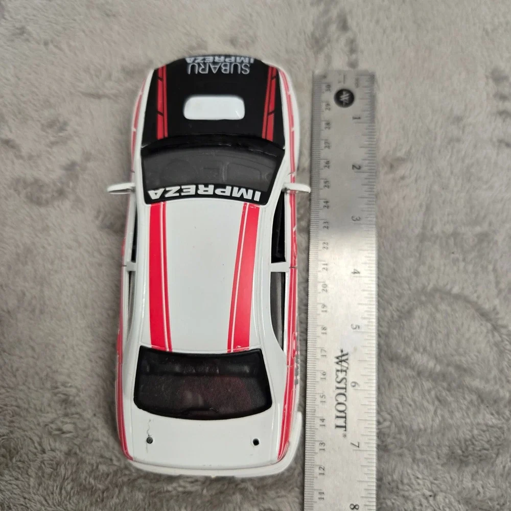 Maisto Subaru Impreza WRX Diecast 1:24 White Red Tuner Car Missing Spoiler